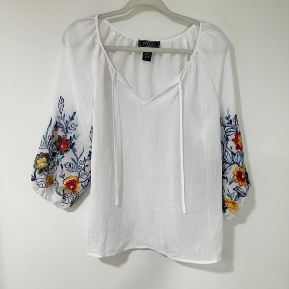 NYCC New York Clothing Co Tops - NYCC White Embroidered Floral Peasant Blouse Medium Boho Puff Sleeve Cottagecore
